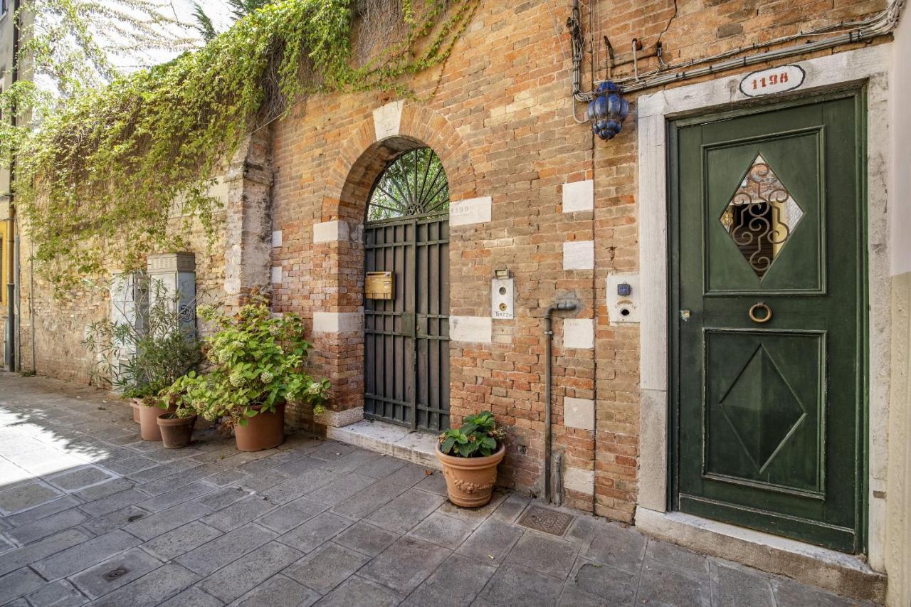 Residenza Centopietre - Dorsoduro Venezia Esterno foto